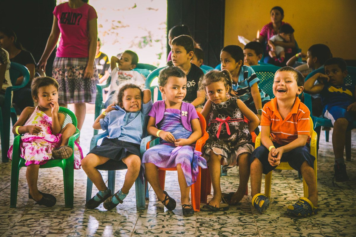 Takin_Back's tweet photo. We're antsy in our seats. #learningaboutchrist #elsalvador https://t.co/h9Jm1tKFcS