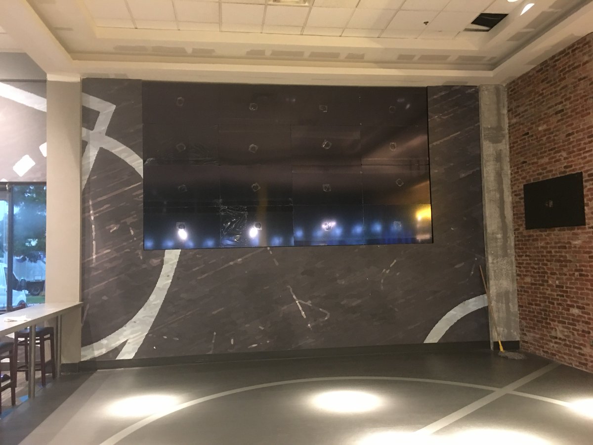 theSAVEelect's tweet photo. Overnight 4x4 video wall install at @MyMainEvent Lewisville. Such a dynamic focal point.  #videowall #eatbowlplay https://t.co/aSu7pcNyBB
