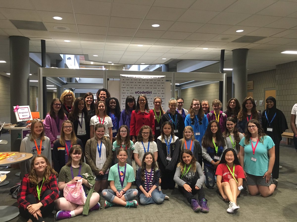 PrezBlackhurst's tweet photo. Proud to welcome these awesome girls and @uCodeGirl to @MSUMoorhead this morning! #CodingIsForGirls https://t.co/BeO42BVHHr