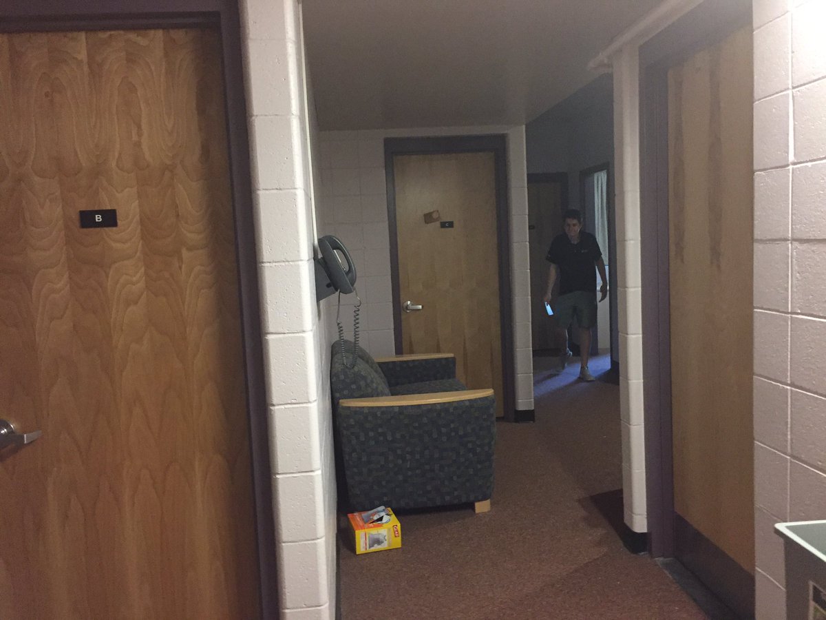 aim4successs's tweet photo. A peek inside a Hall 16 suite! https://t.co/tXYTkkcF6B
