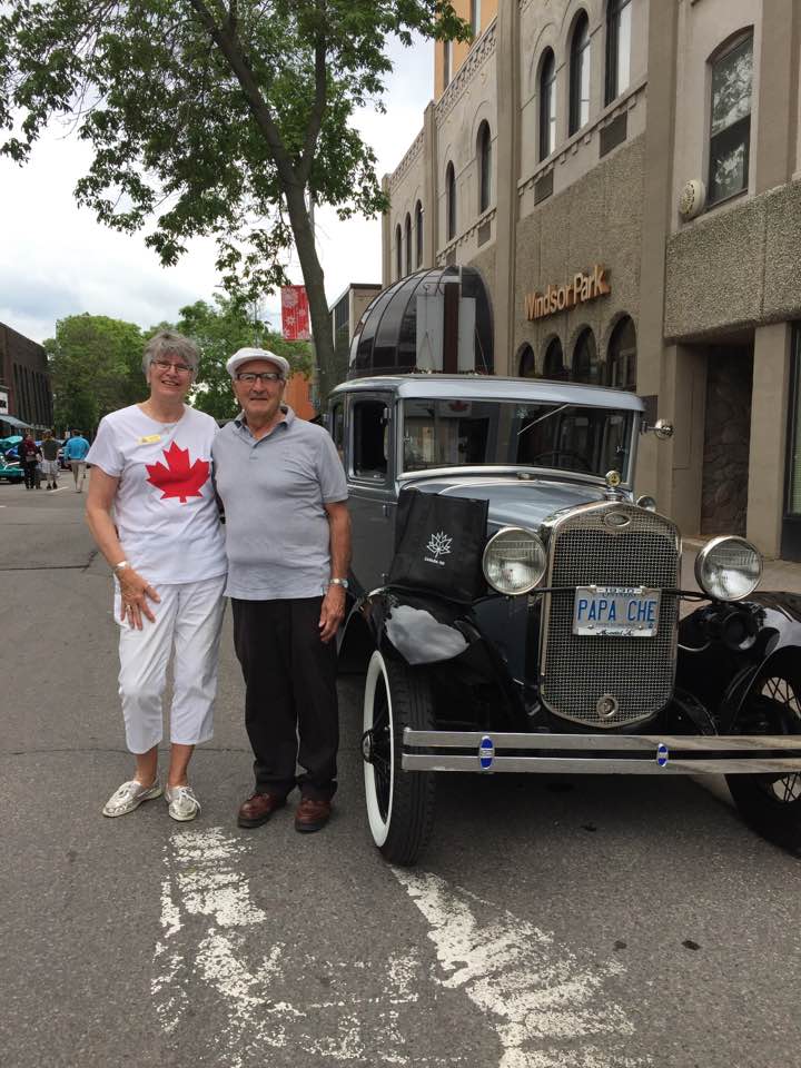City Councillor @SusanMyers12 & Chester De Poli with his 1930 Vintage Ford Model A. #QueenStreetCruise #Canada150 https://t.co/gA1grouv4A