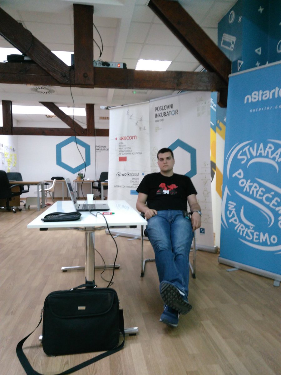 RakicBiljana's tweet photo. Rođen spreman! Intro to PWA
@Torwori @ExecomIT #ExploreExecom https://t.co/15FiHMZ2XN
