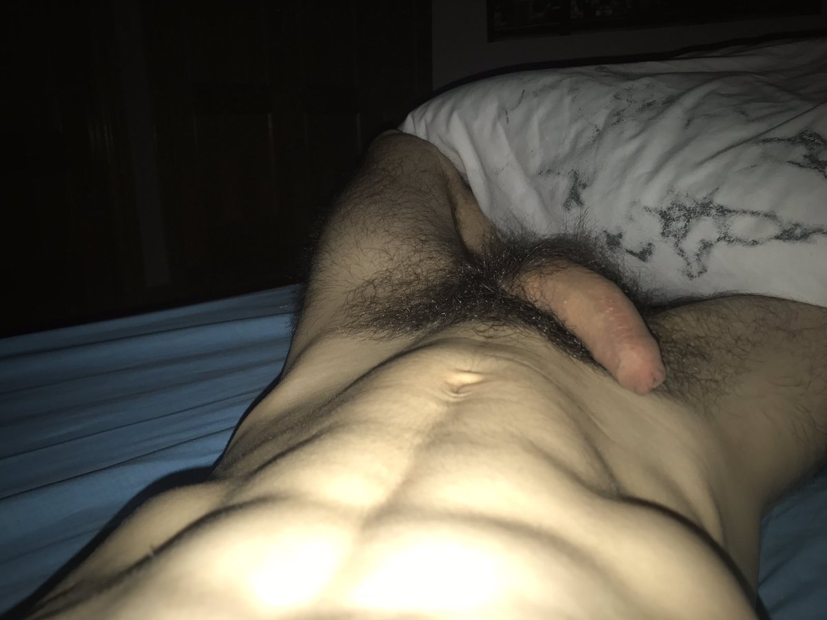 Si quieres comérmela, haz RT... Hace mucho calor.