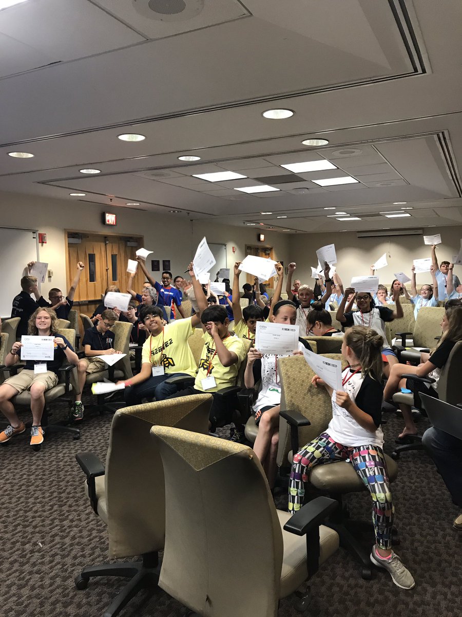 firstlegoleague's tweet photo. So inspired by our newest innovation ambassadors! #Iinventbecause #20daysofinnovation https://t.co/53JwOUrA92