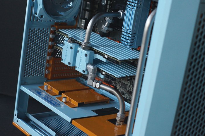 Mnpctech's tweet photo. My @CoolerMasterUK Mastercase PC, https://t.co/cLpF6zvngN outfitted w/ @GIGABYTEbuzz MB &amp; EVGA hardware @EVGA_JacobF 

#makethatshityours https://t.co/pPLH9qeRYZ