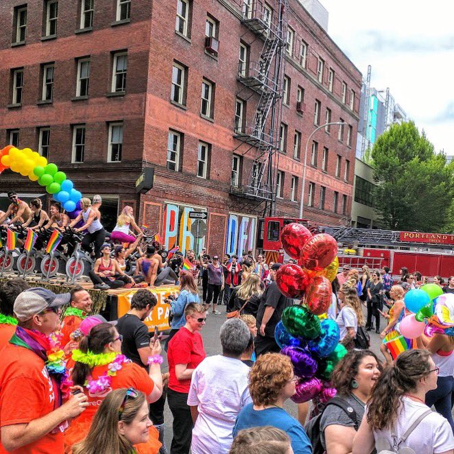 IDLWorldwide's tweet photo. IDL + Portland Pride๐ #pride #portlandpride #idlpdx #workingplaying https://t.co/2YajMZrxRn
