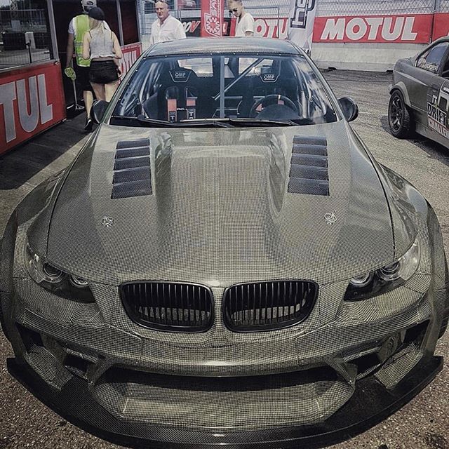 MastMotorsports's tweet photo. From:garage5 - The HGK E92 is insane!! 😱 #BMW #e92 #carbonkevlar #sex #hgkracingteam #Octcomposites #mastmotorsport https://t.co/TkFpb8sSLT
