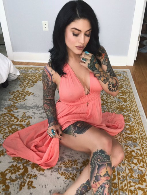 Girly today. For about an hour. https://t.co/cUcYo79NnB<a href="/tag/newprofilepic"class="tags"><span>#newprofilepic</span></a>