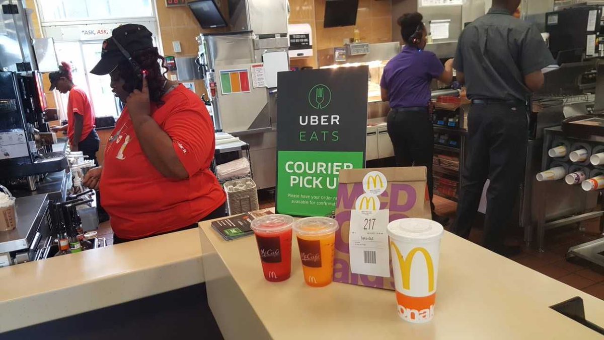 WMCActionNews5's tweet photo. McDelivery comes to Memphis - now get your McDonald's meal delivered right to your door #wmc5>>https://t.co/NjQLbywO2w https://t.co/V7GTm3ilew