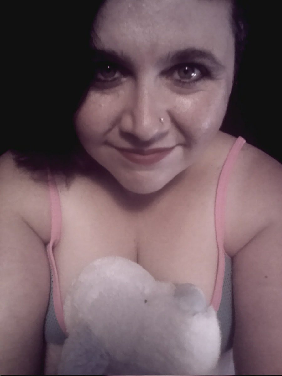 txkitty96's tweet photo. Let me entertain you!  https://t.co/s7CvsUR1vA #sexy #phonesex #skype #bored #playtime #ShowandTell https://t.co/rSSFej3cGJ