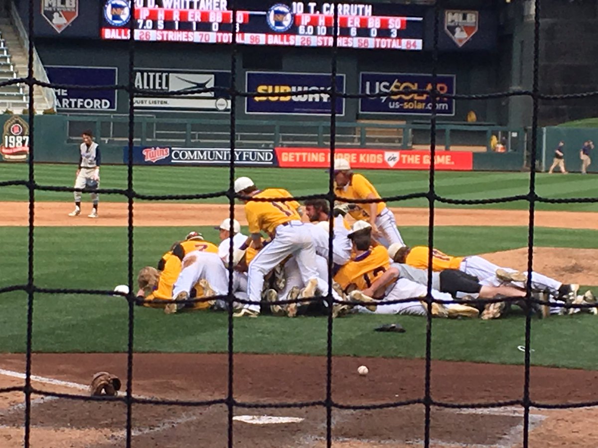 MarkFrederickse's tweet photo. Here's what 26-0 looks like, pure joy https://t.co/57Nq5ZZh2u
