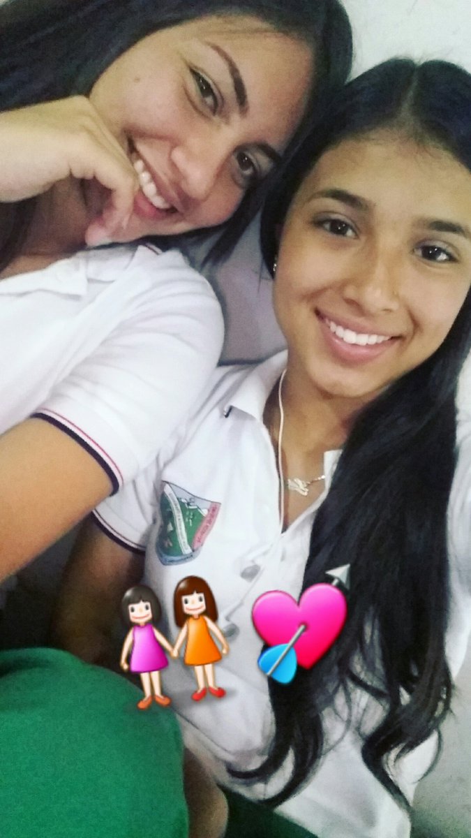 LJMP18SVRL's tweet photo. Amiga miaaaaa.👭😎👑 @_EVAG15 https://t.co/df1RP0aiiQ