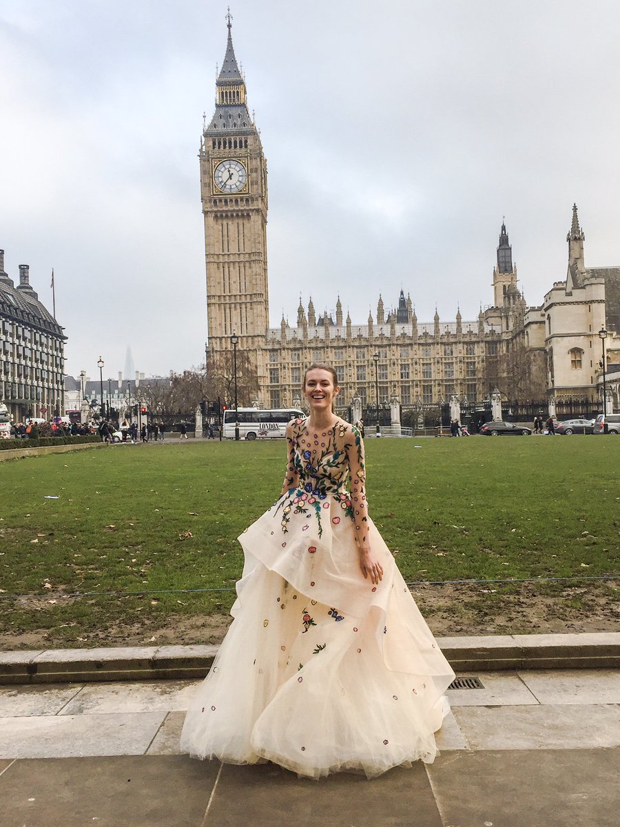 M_Lhuillier's tweet photo. London Calling - Pre-Fall Styles Now Available <3 #mlprefall17
https://t.co/BnPQiGw3UT https://t.co/pXcOEUb4sQ
