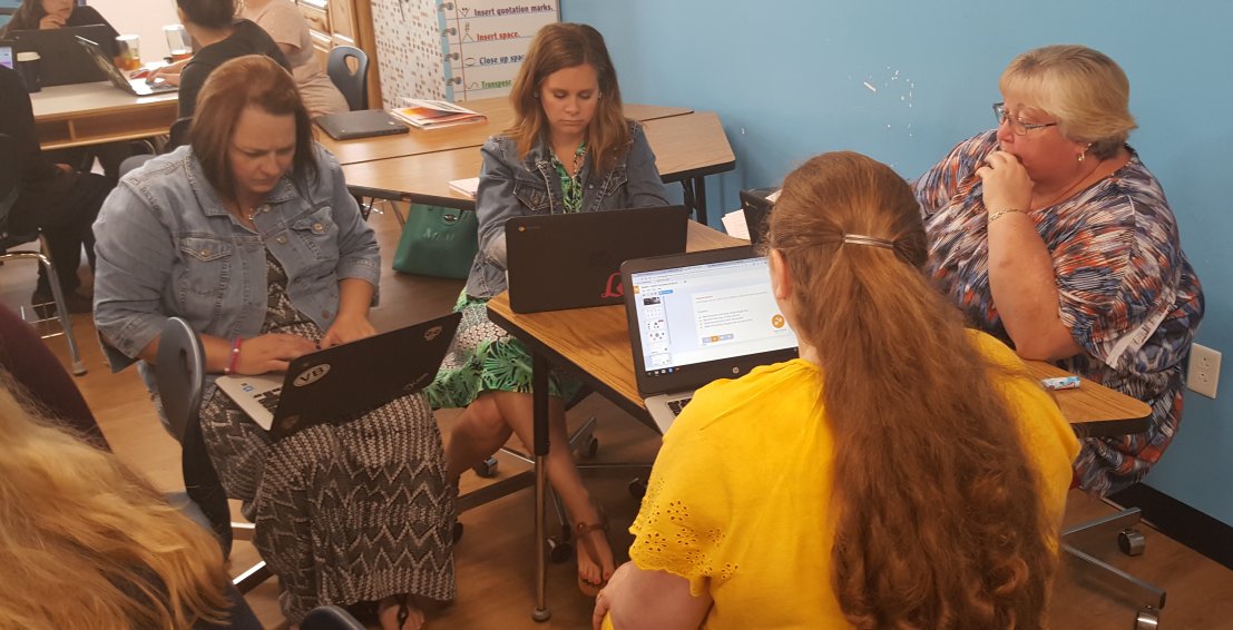 TheConnectedEdu's tweet photo. Notice and Wonder conversations and collaboration with #googledrawings #kikerlearning #googleEDU https://t.co/6bqPtJiyuq