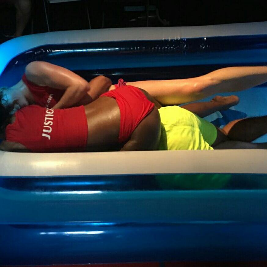 OilWrestleParty's tweet photo. Rocking #stagparties #oilwrestliing #bestfunever https://t.co/hKQEr6EXlK info@oilwrestlingparties.com @DesdemonaLock @JusticeWrestler https://t.co/VFJbZe93sA