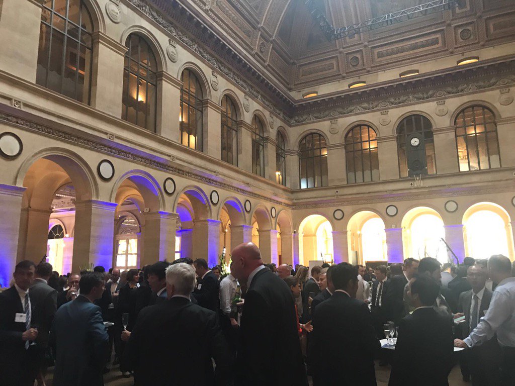 elginsearch's tweet photo. Opening party of Le Bourget 2017 #ISTAT #Paris #CestChaud https://t.co/hRCTiOqgeJ