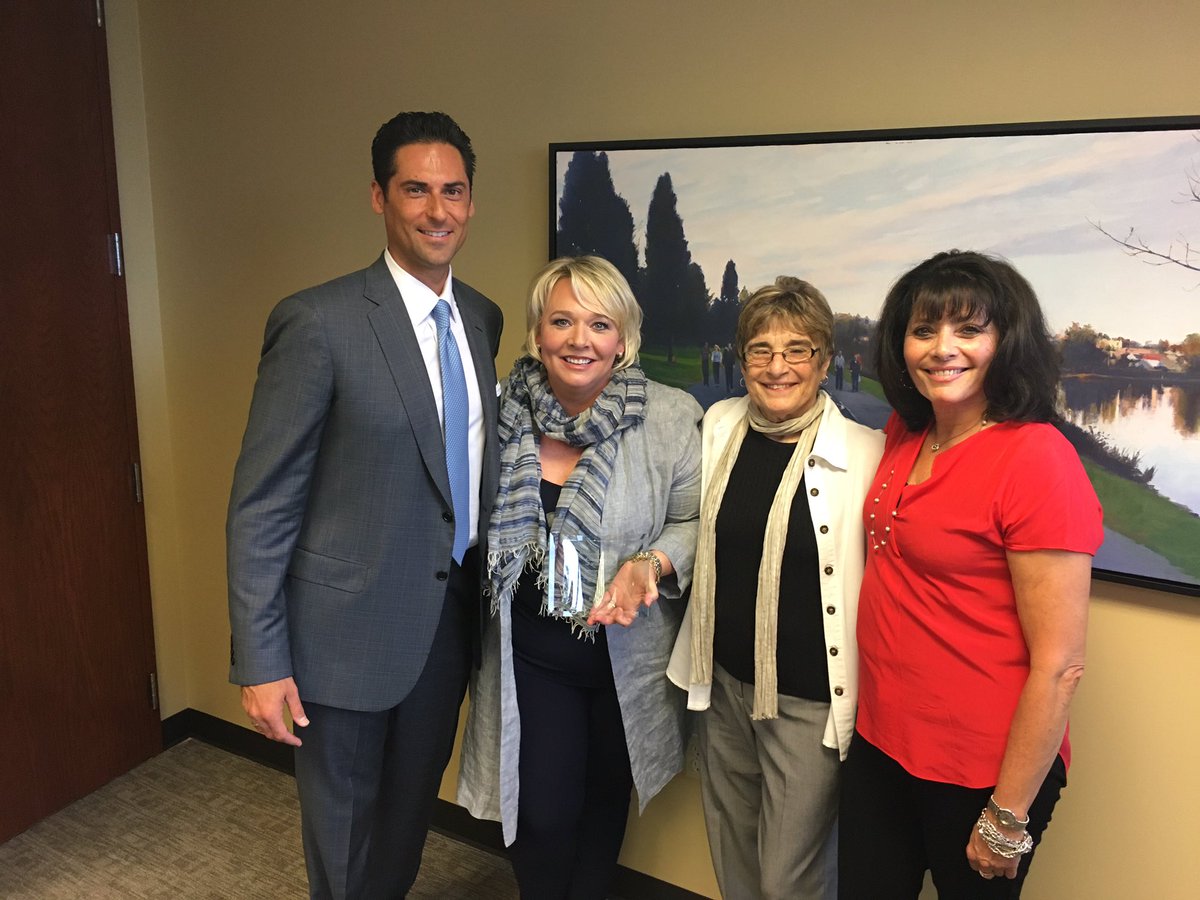 Roberta Romero (@robertaromero1) on Twitter photo Grateful for <a href="/ChicagoTitleKC/">Chicago Title - King</a> and their support of <a href="/ResidenceXII/">Residence XII</a> ! Love this company and these people! #inspiring Grateful for <a href="/ChicagoTitleKC/">Chicago Title - King</a> and their support of <a href="/ResidenceXII/">Residence XII</a> ! Love this company and these people! #inspiring