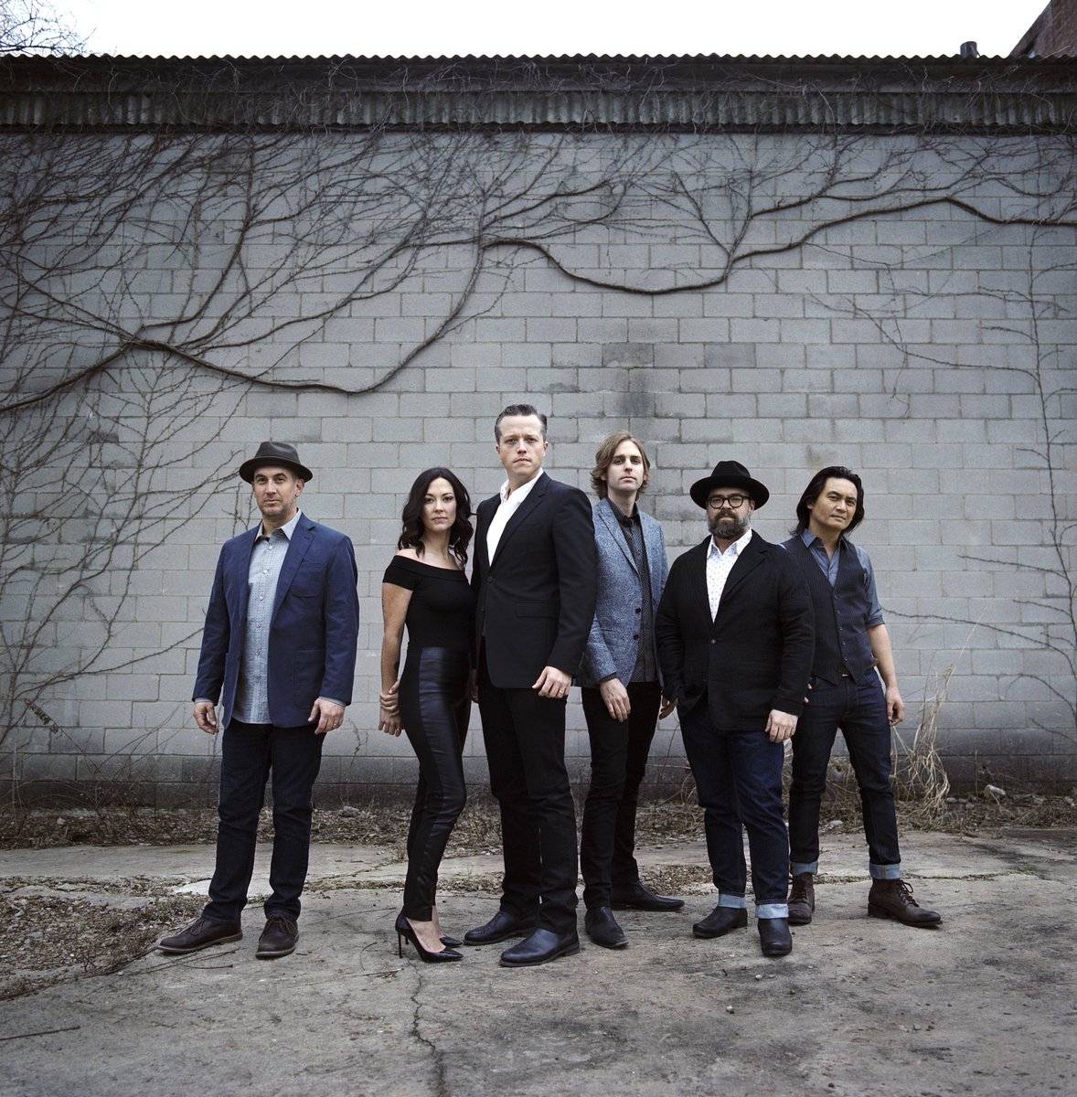 TheCurrent's tweet photo. .@JeffTweedy, @JasonIsbell, @lakestreetdive among artists on #LateNightTV 📺  this week; see full schedule: https://t.co/LRiXEp9m6r https://t.co/NdXXNUKvoA