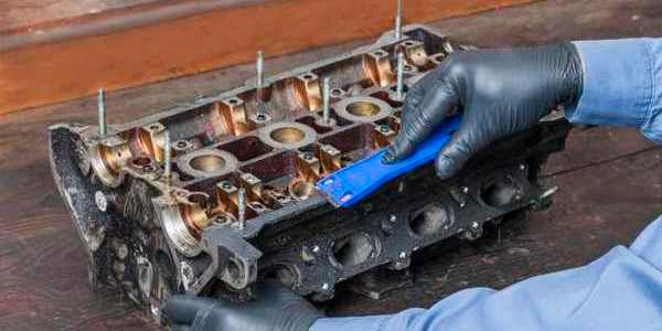 EngineBuildMag's tweet image. What are the 10 most common mistakes using gasket makers and sealants? @Permatex gives us the answers. enginebuildermag.com/2017/06/10-com…