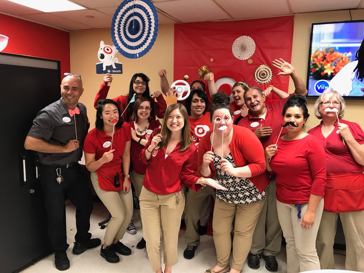 Brit2333's tweet photo. What a gem this girl is! It has been such a pleasure, we wish you all the best in your new adventure Krista! https://t.co/6LkHQD8m65