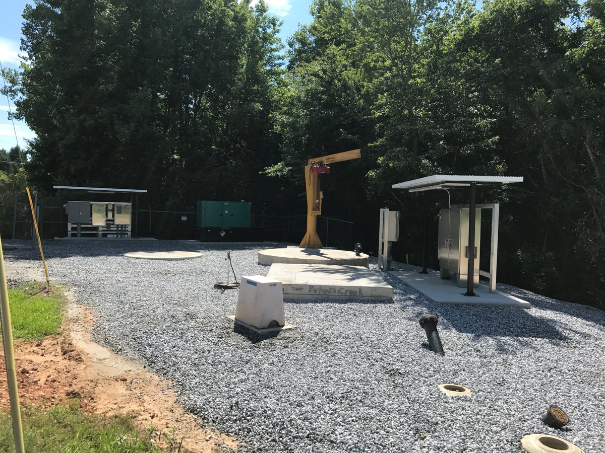 ClementsElec's tweet image. Check out this sleek looking pump station we recently finished called Peters Creek Pump Station in Spartanburg! We're suckers for stainless!