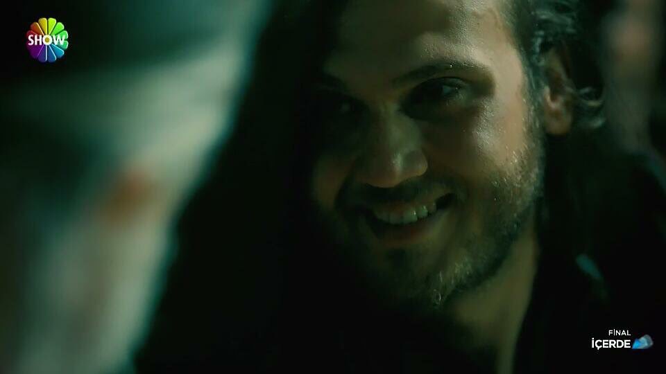 TvDunyasii's tweet photo. Bambaşka bir adam,bambaşka bir oyuncu..Aras Bulut İynemli..#İçerde #İçerdeFinal https://t.co/cEzrBbvuFv
