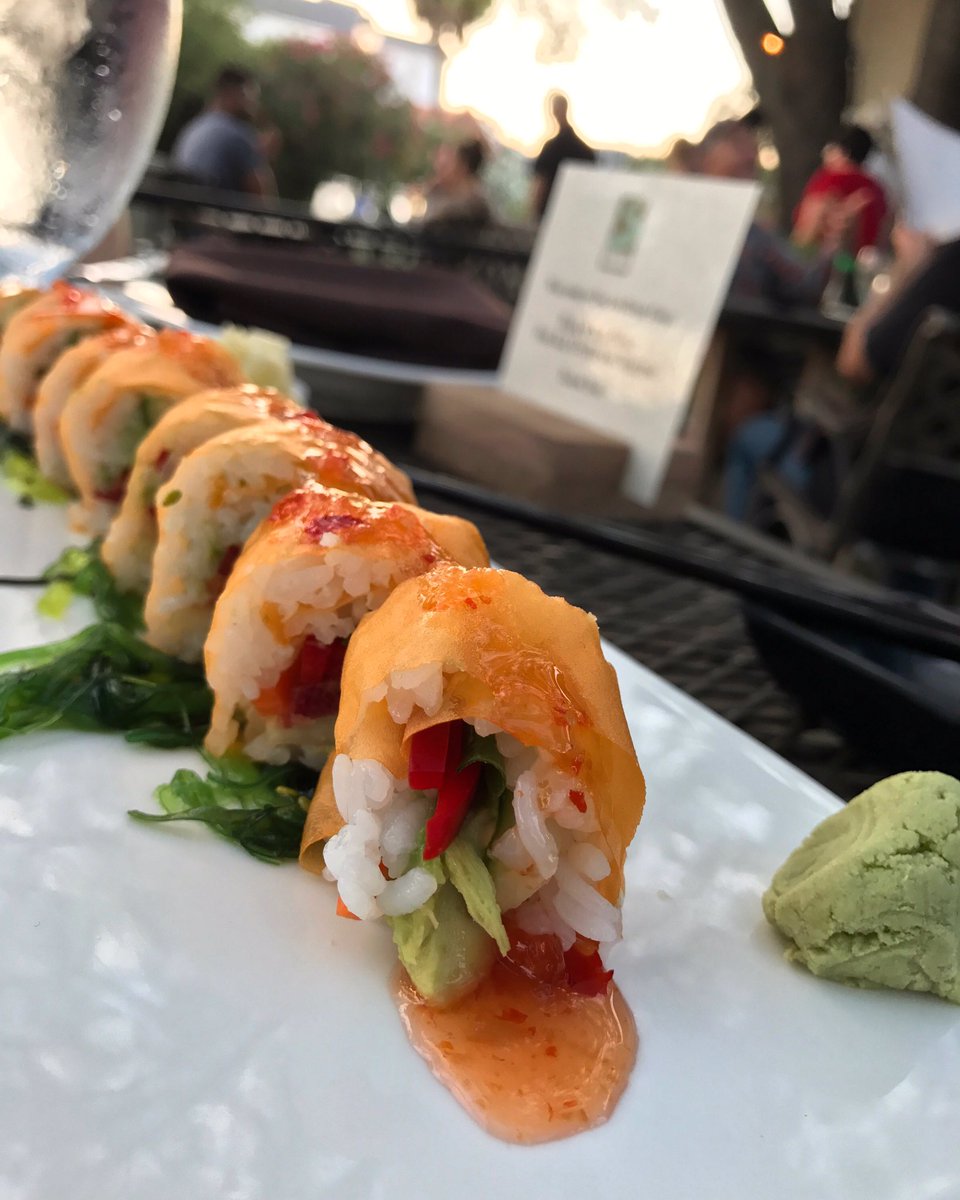 Main Street Beaufort tweet media