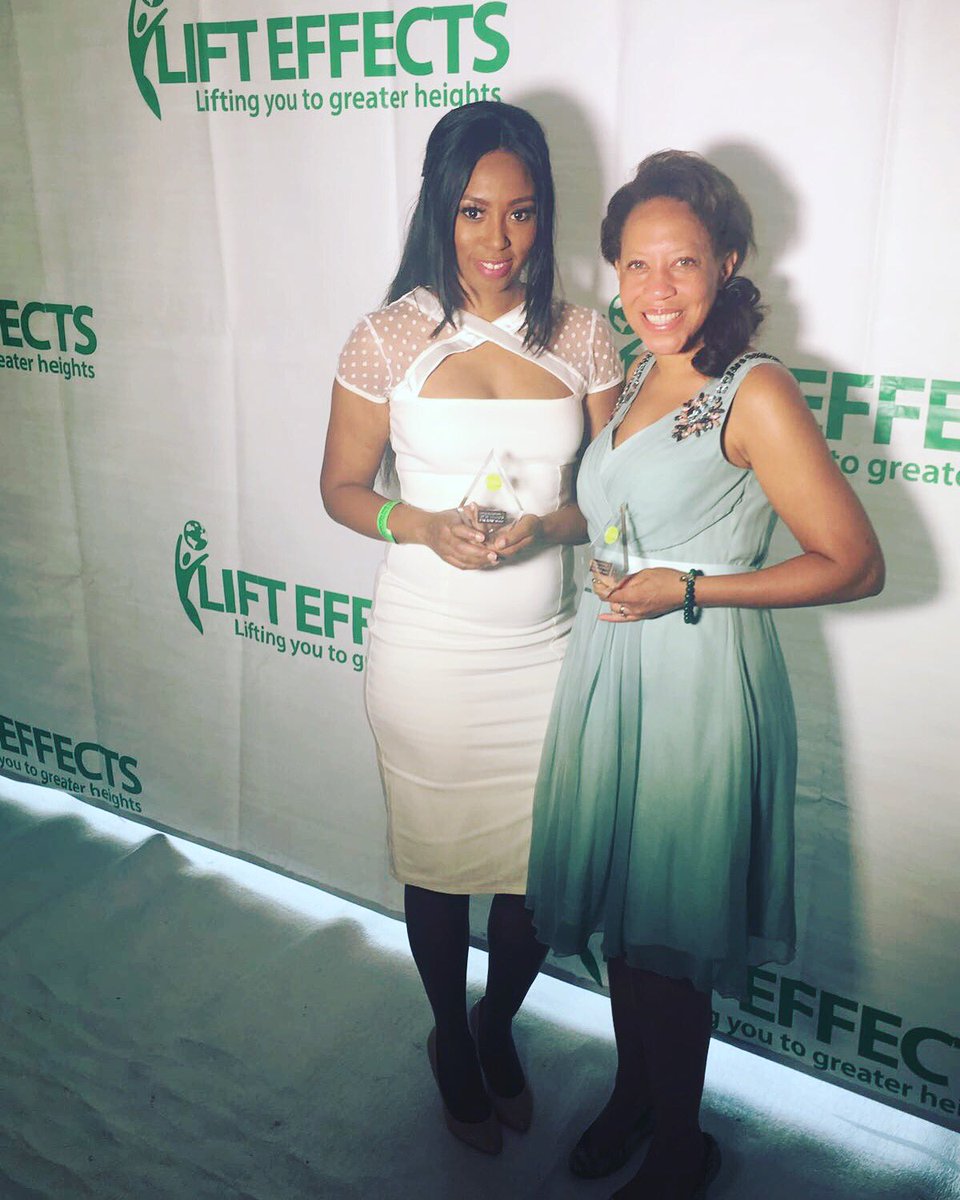 leahcharlesking's tweet photo. Congrats to fellow recipient of @lift_effects Star Award, @JenniferGarrett https://t.co/9kWQlclDoz