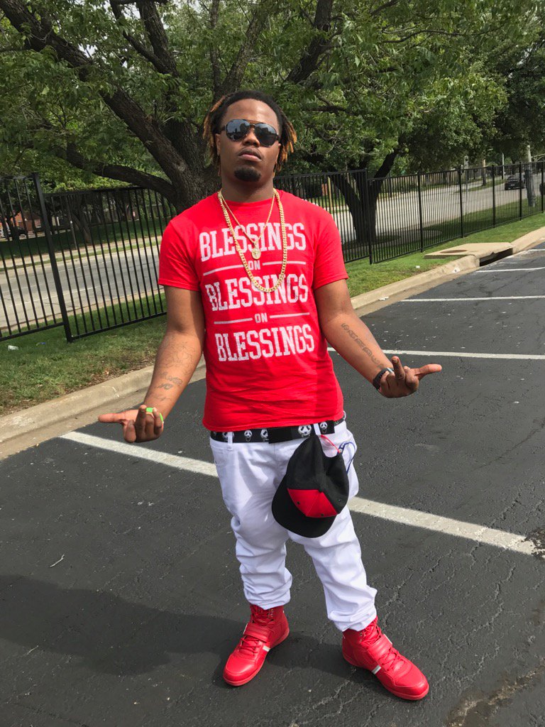 MercoeShy2eucE's tweet photo. #Mercoe #MMCG #LongLiveMouseII #FreeTG #Trap https://t.co/Yt1CQiN6zR
