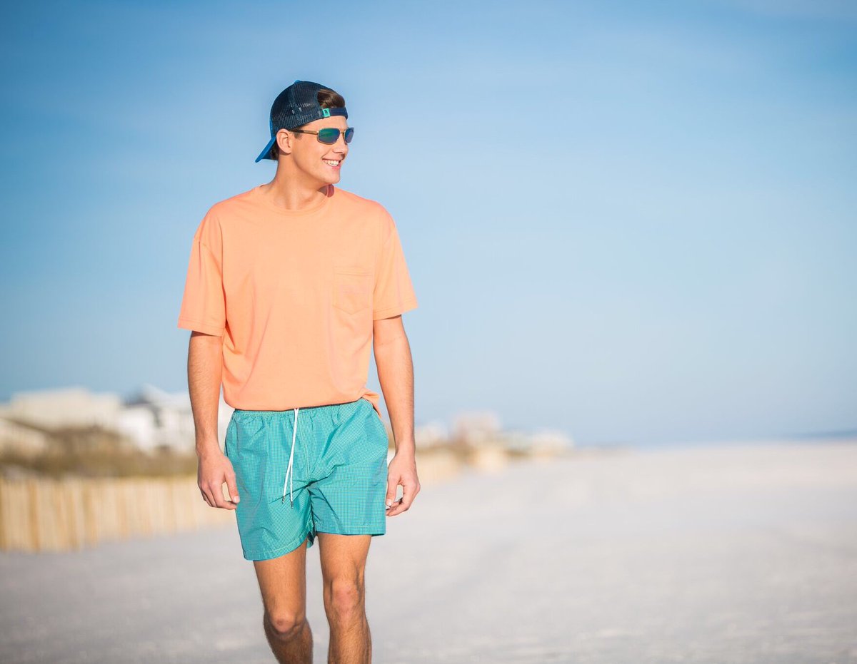 SCasanovaCo's tweet photo. When you know they are checking out your NEW trunks. #SouthernCasanova #SeaBreezeGingham https://t.co/y5cqfg3K0i