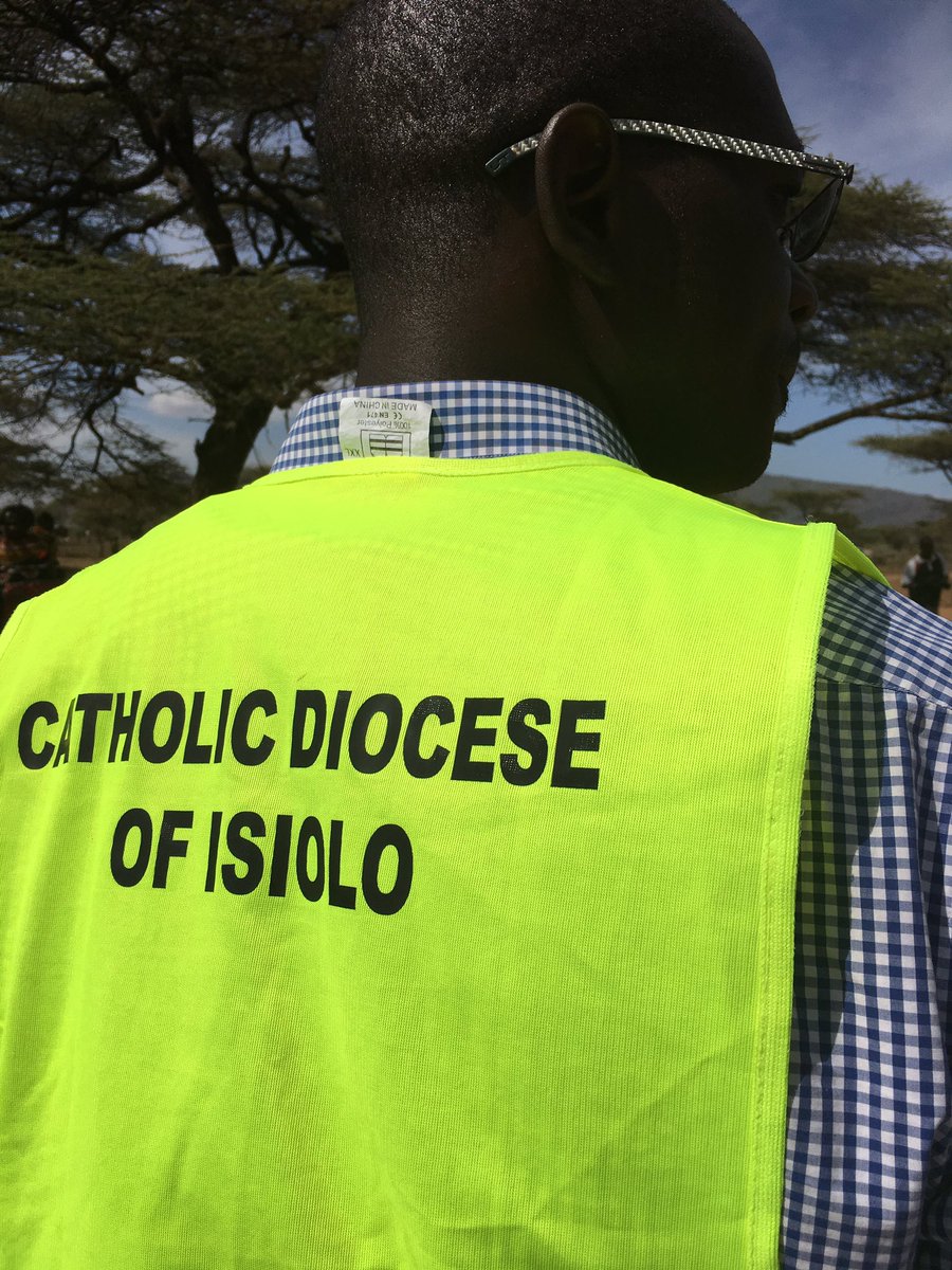 itsnanatime's tweet photo. Fr. Stephen &amp; his local aid workers fighting the #HungerCrisis in Isiolo, Kenya. "@CAFOD is helping us deliver food , water and nutrition." https://t.co/Jovn749PwB