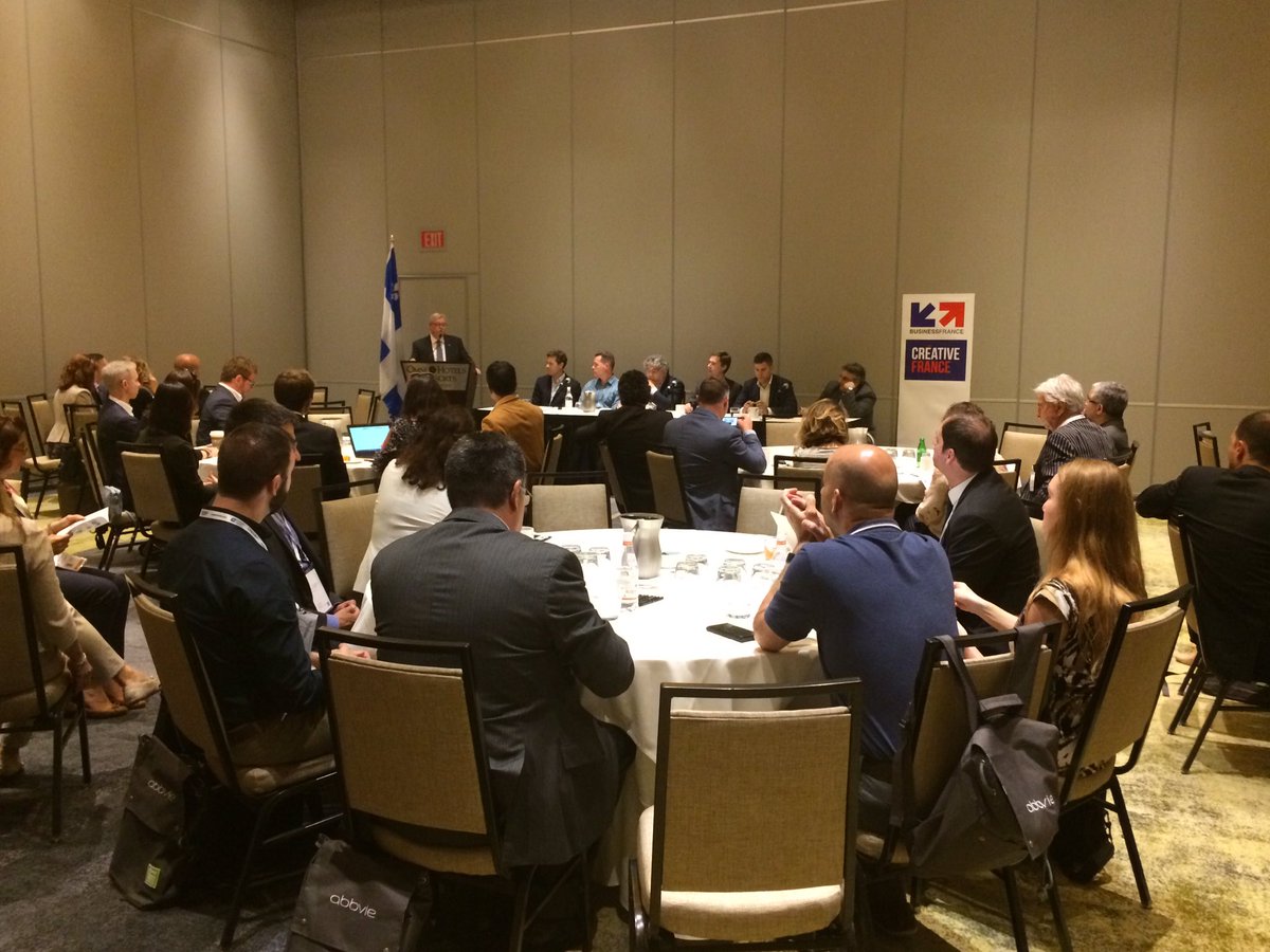 economie_quebec's tweet photo. Panel en #AI en #santé Québec-France : #Montréal est un endroit incontournable dans ce domaine en plein essor #BIO2017 #QcBIO17 https://t.co/Zrj87Cy7Vl