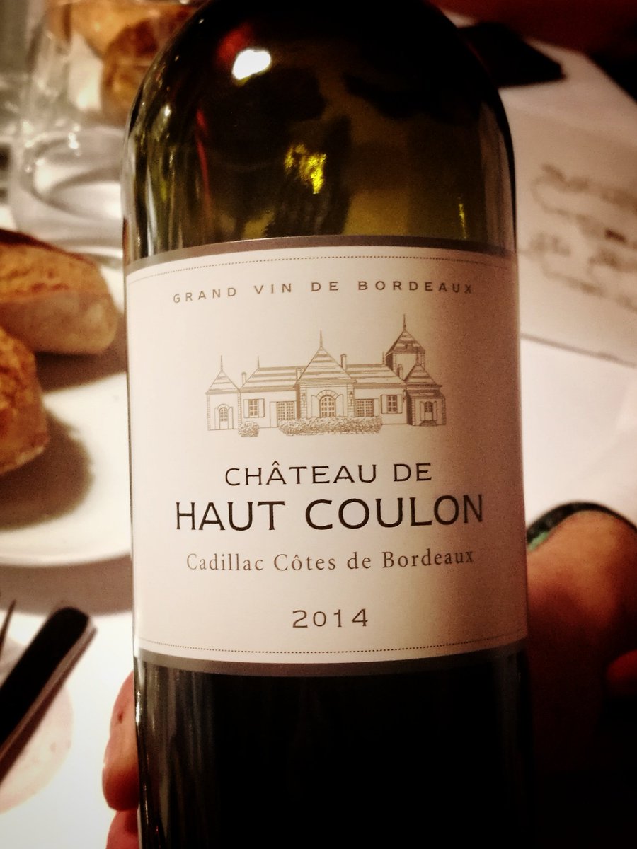 ChateauxCastel's tweet photo. Enfin la sélection de fromages de Karine Haury avec notre #ChâteauHautCoulon et #TourPrignac. #ChâteauxCastel @SocieteMOF https://t.co/CVfsgQYmn0