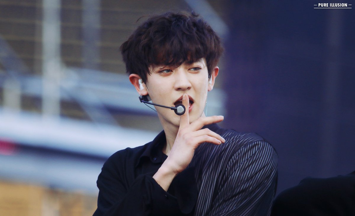 hotvscuteyeol's tweet photo. 💋 https://t.co/BHWvi6tEOv