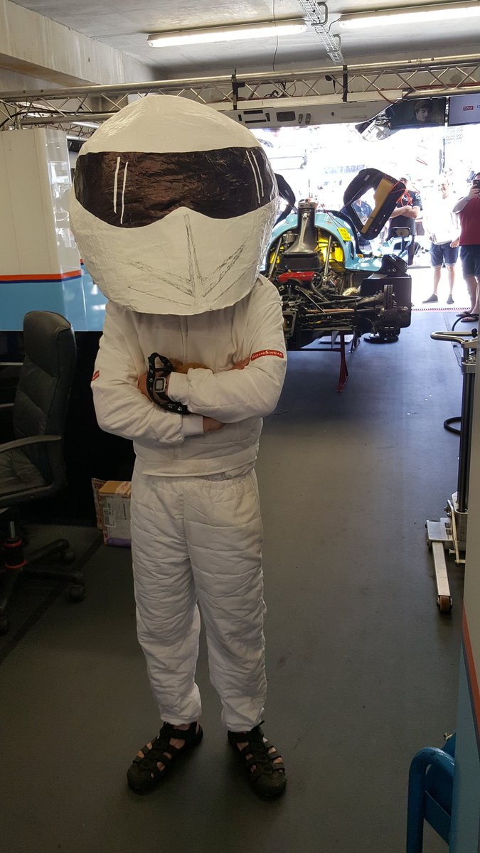 bigdalparky's tweet photo. Stig stag getting ready to race 😉#stag #tmsmotorsport #24LeMans #24HoursofLeMans https://t.co/eh3NGIgbhY