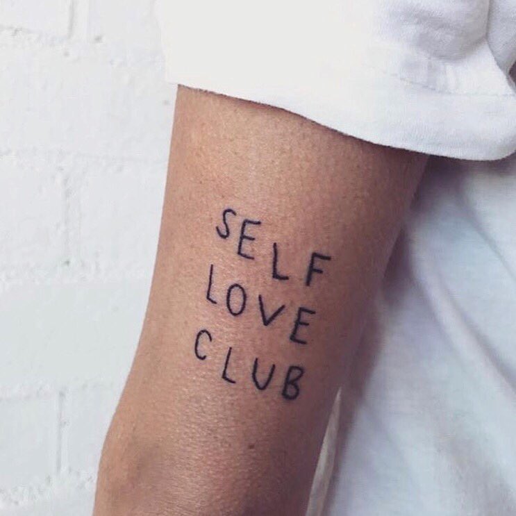 peachesbeachw's tweet photo. Treat yoself 💗 https://t.co/hJVsd6hPjQ #treatyoself #love #treatyourself #shopping #loveyourself #clothing #shoppingonline #bikinis https://t.co/8rBosW8X6y