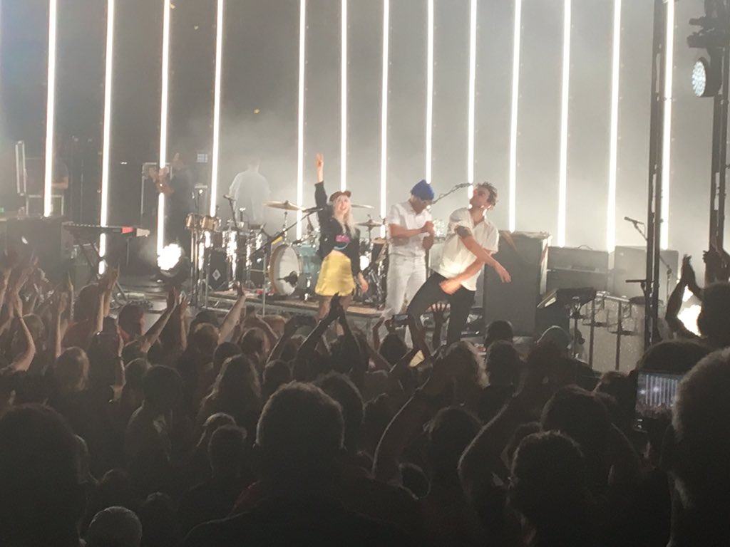 EmmaPorter26's tweet photo. @paramore why did you think it was ok to make me cry?! #uglycrier #ThankYouForTonight https://t.co/0hc0A6MExg