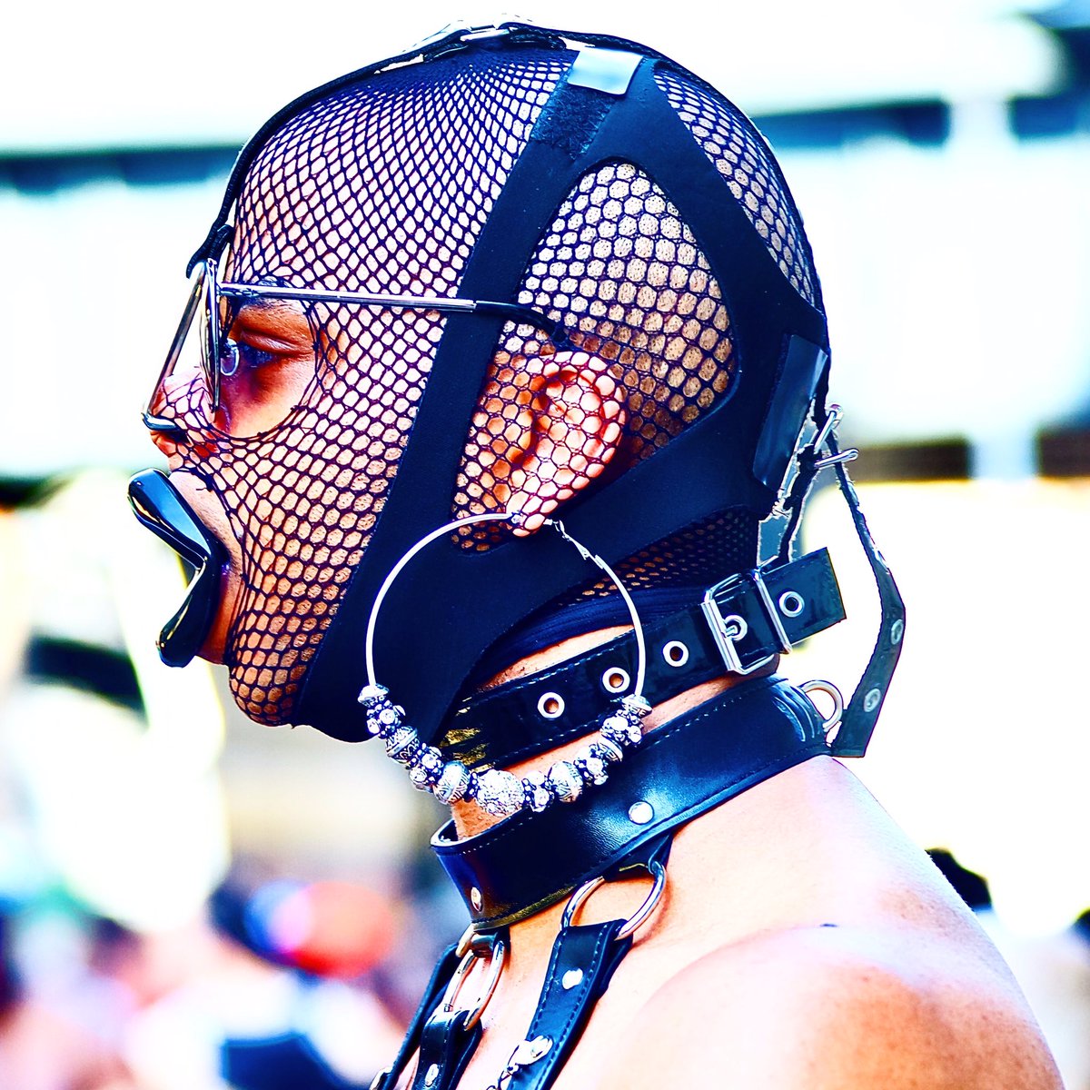 DavidGoodmanPix's tweet photo. #ExtremeFetish #KevinAviance #FolsomStreet #FolsomStreetEast #20YearsOfKink #DaddyType #Fetish #Pride #Leather #Gay #FSE2017 #FolsomEast https://t.co/kz3SBnXi2U