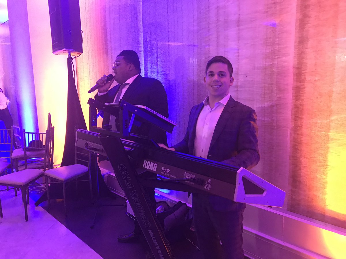 Another one for the books. Tonight with the talented @nechemiakatzofficial #mazaltov🎉