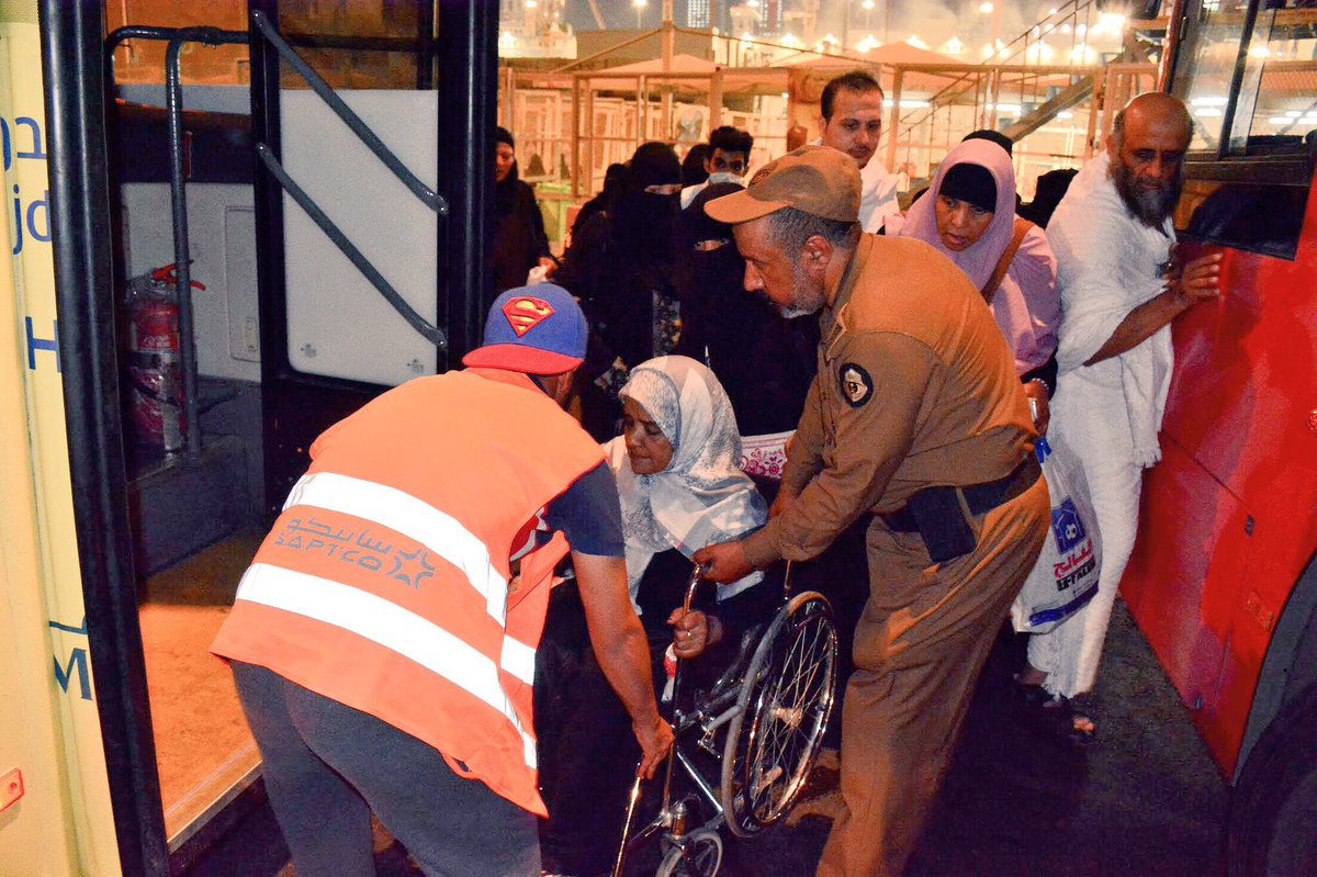 ابن مكة tweet media