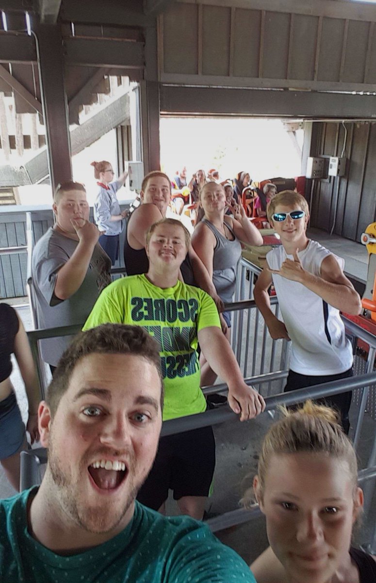 IsaacColeMusic's tweet photo. Spent the day at cedar point with the boys. It was awesome!!! First time riding top thrill dragster!! #cederpoint #yeeyee #isaaccolemusic https://t.co/hRtVCzz9X0