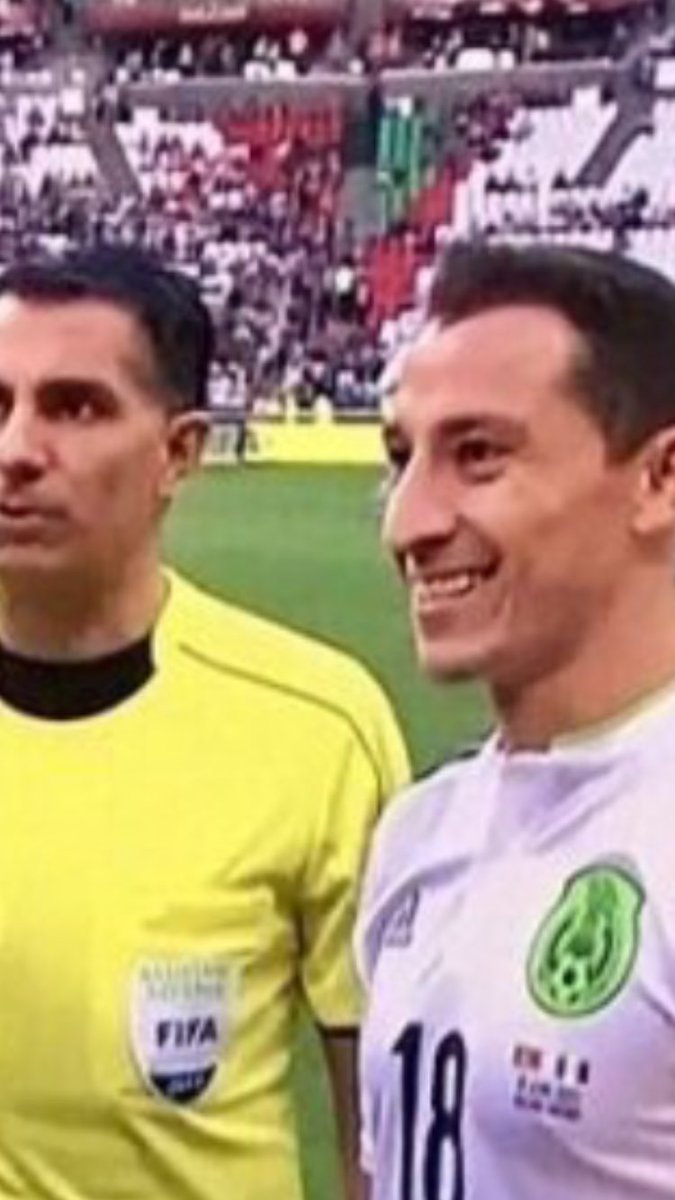 Wilson_Fut's tweet photo. Quédate con quien te vea como Guardado a Cristiano Ronaldo... https://t.co/CUVe3dRXV0