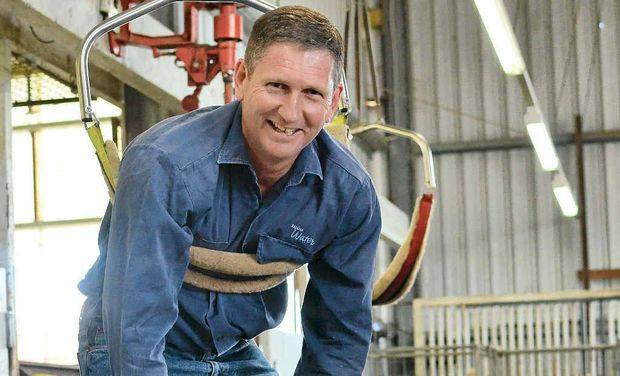 jennifer3_nash's tweet photo. @couriermail @Barnaby_Joyce Rock star?!We HATE @TimNichollsMP #LawrenceSpringborg #QLDPCCC corrupn #LNPFail #CorruptNationals #qldpol #auspol @LiberalAus https://t.co/BL9qR9x9MI