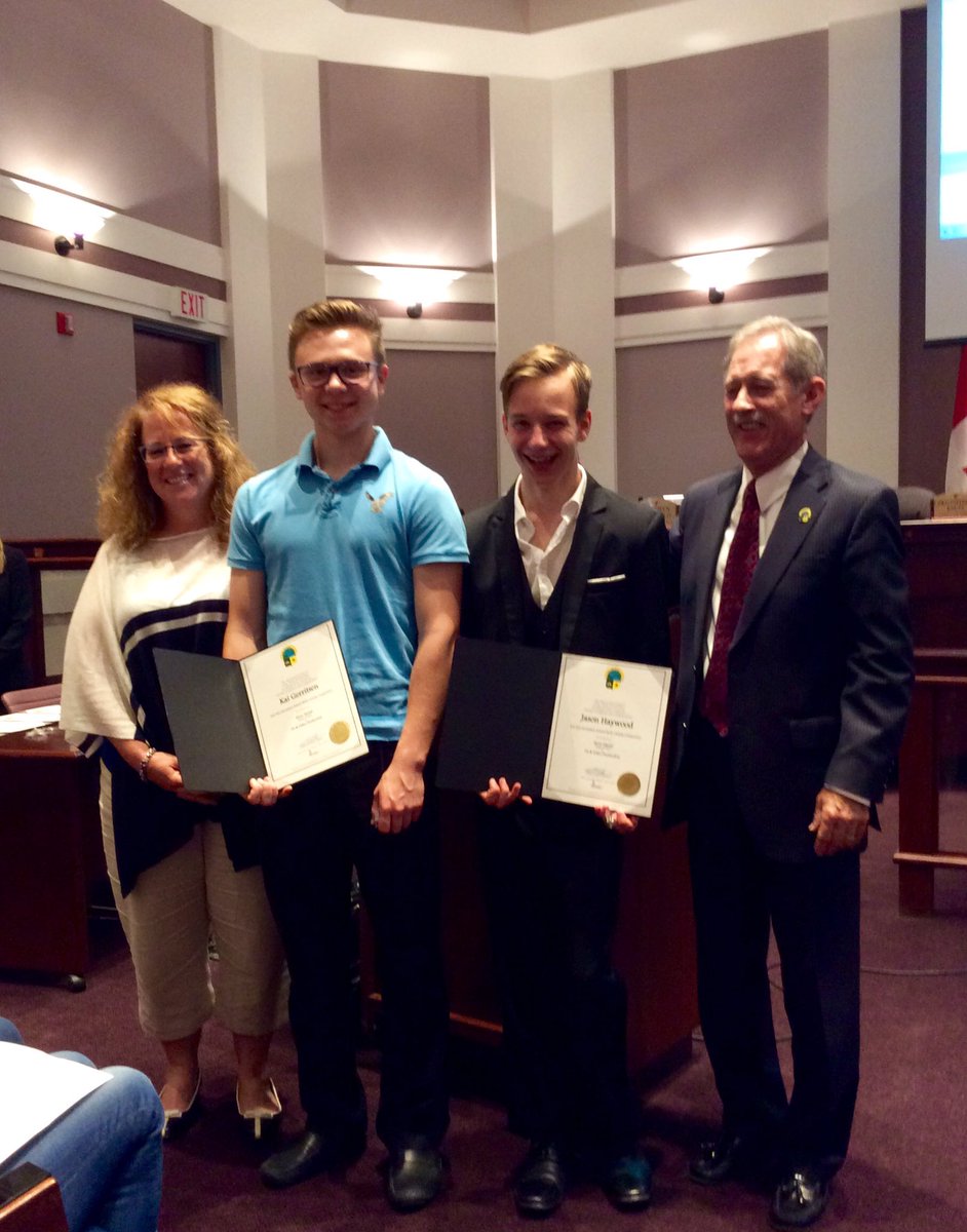 PomegranateGFE's tweet photo. Honouring 2017 Skills winners at the Town of Fort Erie @FESSROCKS @OurTimeFortErie @teamredekop @PasseroFE @Wayne_Gates @dsbn @warrenthor https://t.co/ETY7b65PQP