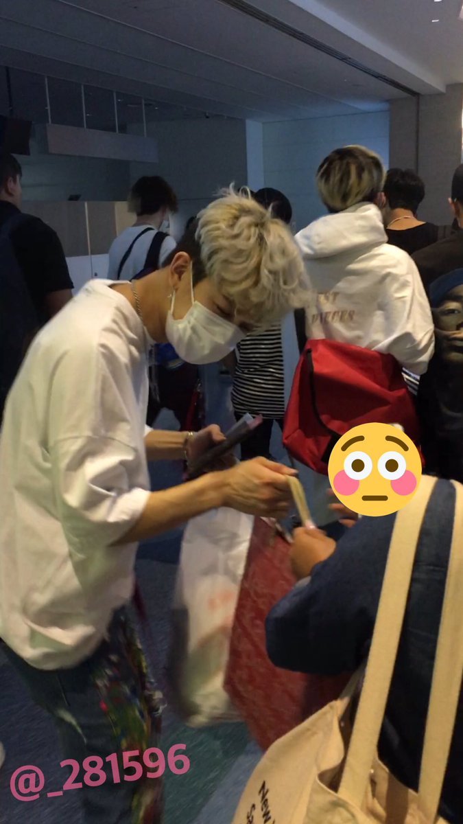 ikonlqpics's tweet photo. ー yunhyeong https://t.co/HTNJ1FOYAT