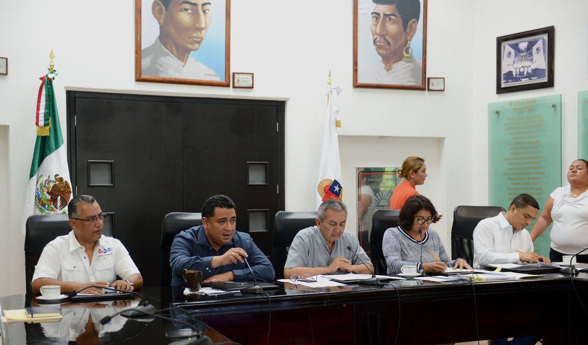 TeoGomez72's tweet photo. #QuintanaRoo 
La Diputación permanente del @CongresoQRoo dio entrada a iniciativa del Dip.@camavite28  para impulsar lectura en reclusorios. https://t.co/JNYb6oi516