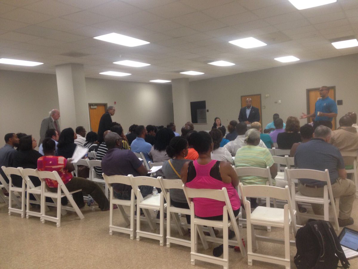 PeterAmanATL's tweet photo. At @NPUYAtlanta and NPU-F. Property taxes the major topic. ATL needs a mayor with proven fiscal record. ^CC #BelieveInTheA https://t.co/Rymbj9gncg