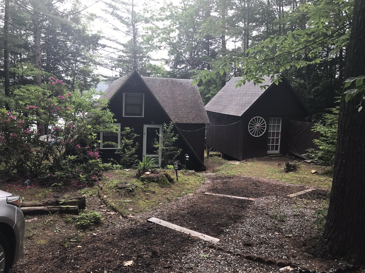 thelittlekay_'s tweet photo. Had a absolutely amazing time in Maine! #bebackagain #cabinlife https://t.co/o7xmtOVsxZ