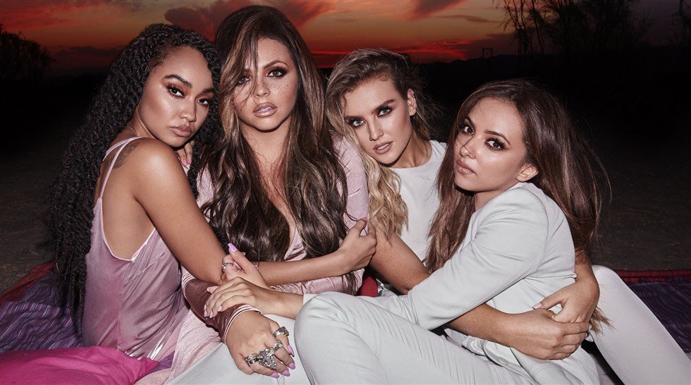 TeenChoiceData's tweet photo. RT if @LittleMix is getting your votes to win #ChoiceMusicGroup at #TeenChoice! 👸🏽👸🏻👸🏼 https://t.co/wybjiBQ0gd