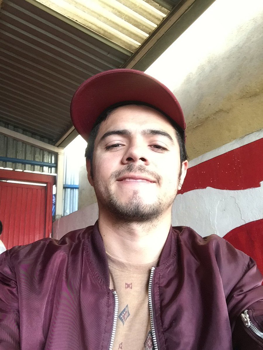 sonsexyschicos's tweet photo. @EdgarCiruela nuestro #Papi1 en el "carnaval" #sexysPapisdelared ยกsin duda es muy guapo este rey! SรGUELO. https://t.co/ulKIn2qHkj